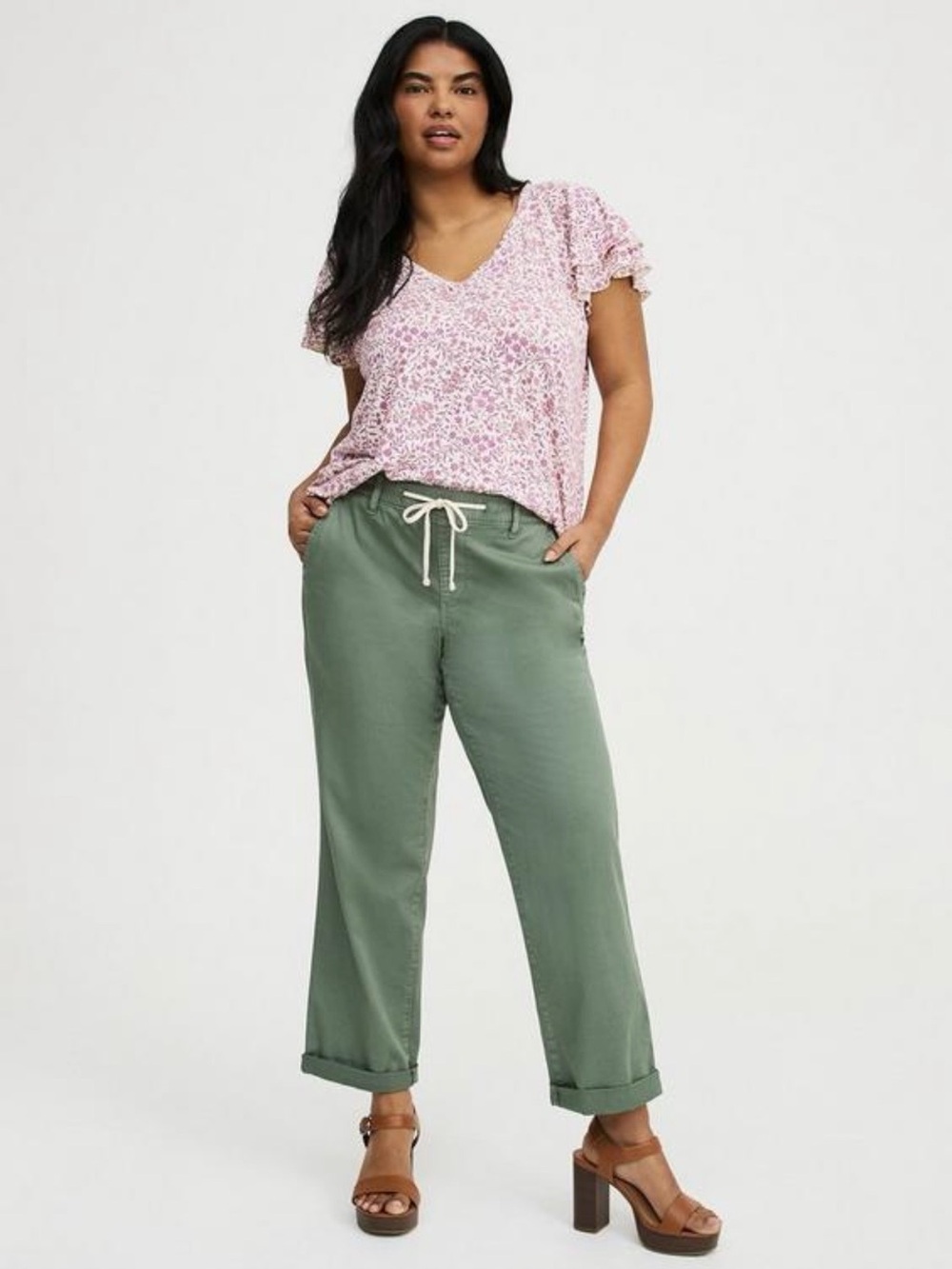 Torrid Weekend Mid-Rise Twill Straight Pant.